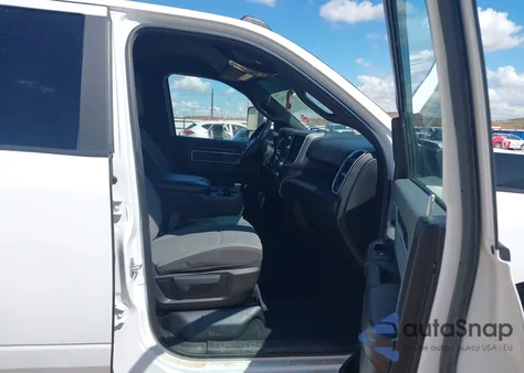 2022 Ram 2500 Big Horn 4X4 6'4 Box из США, поврежденный, VIN 3C6UR5DL5NG321504